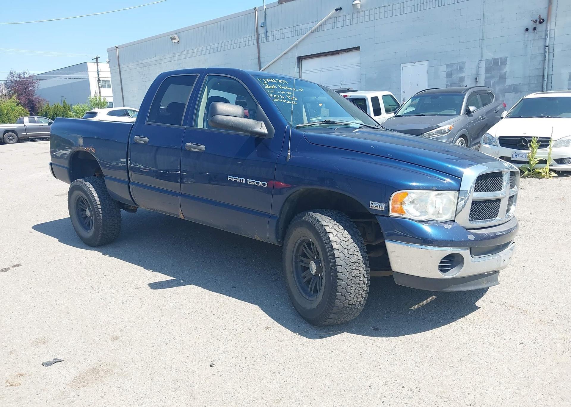 2005 DODGE RAM 1500 ST
