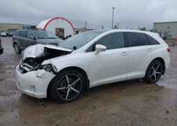 2016 TOYOTA VENZA XLE