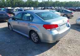2013 SUBARU LEGACY