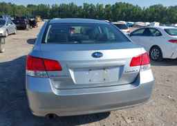 2013 SUBARU LEGACY