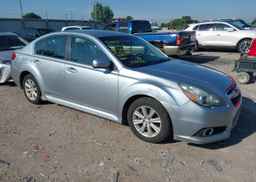 2013 SUBARU LEGACY