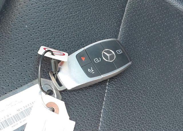 2021 MERCEDES-BENZ GLC 300 4MATIC
