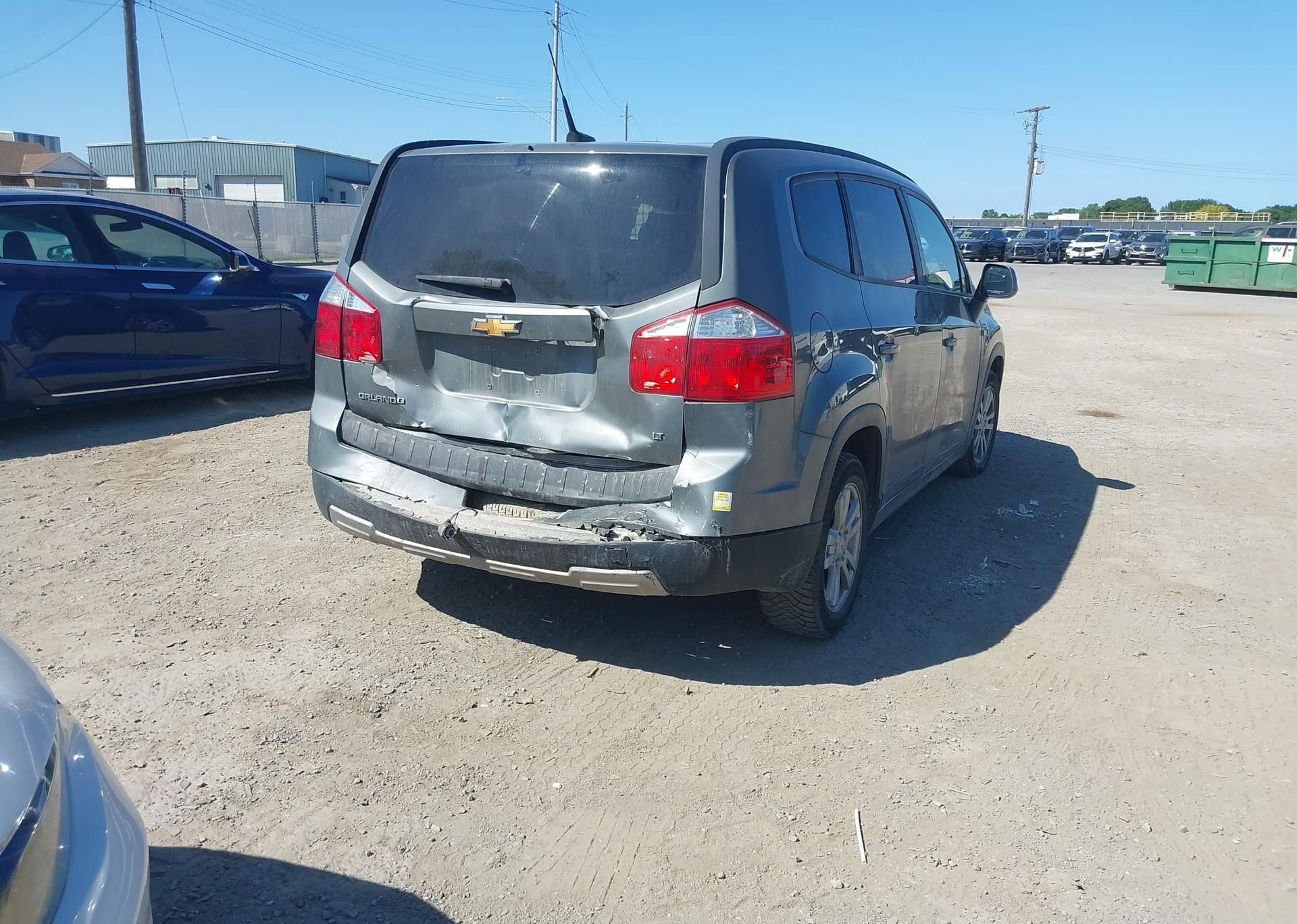 2012 CHEVROLET ORLANDO LT