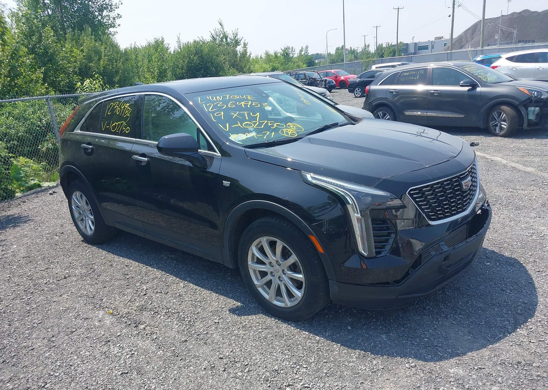 2019 CADILLAC XT4 LUXURY