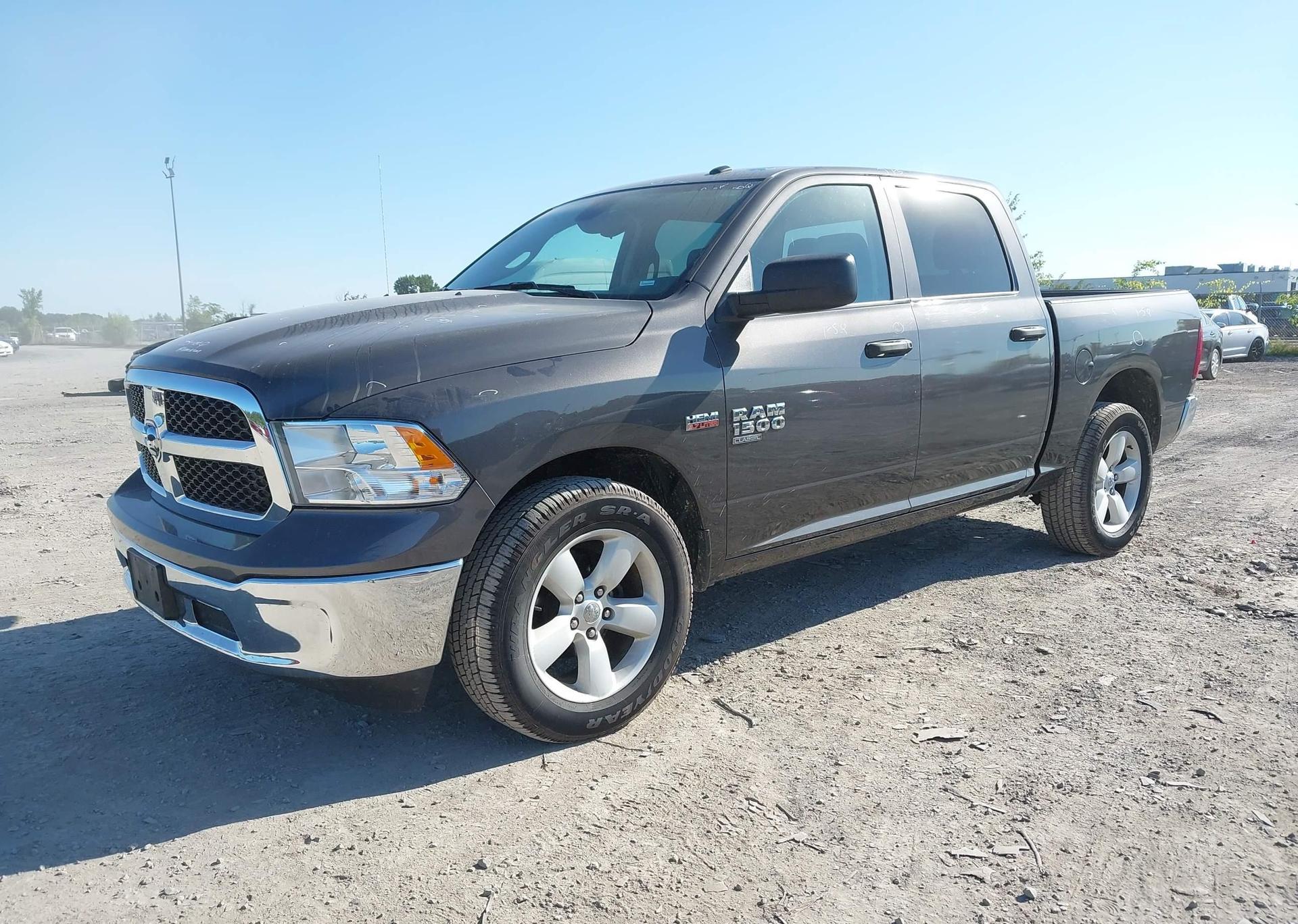 2023 RAM 1500 CLASSIC SLT