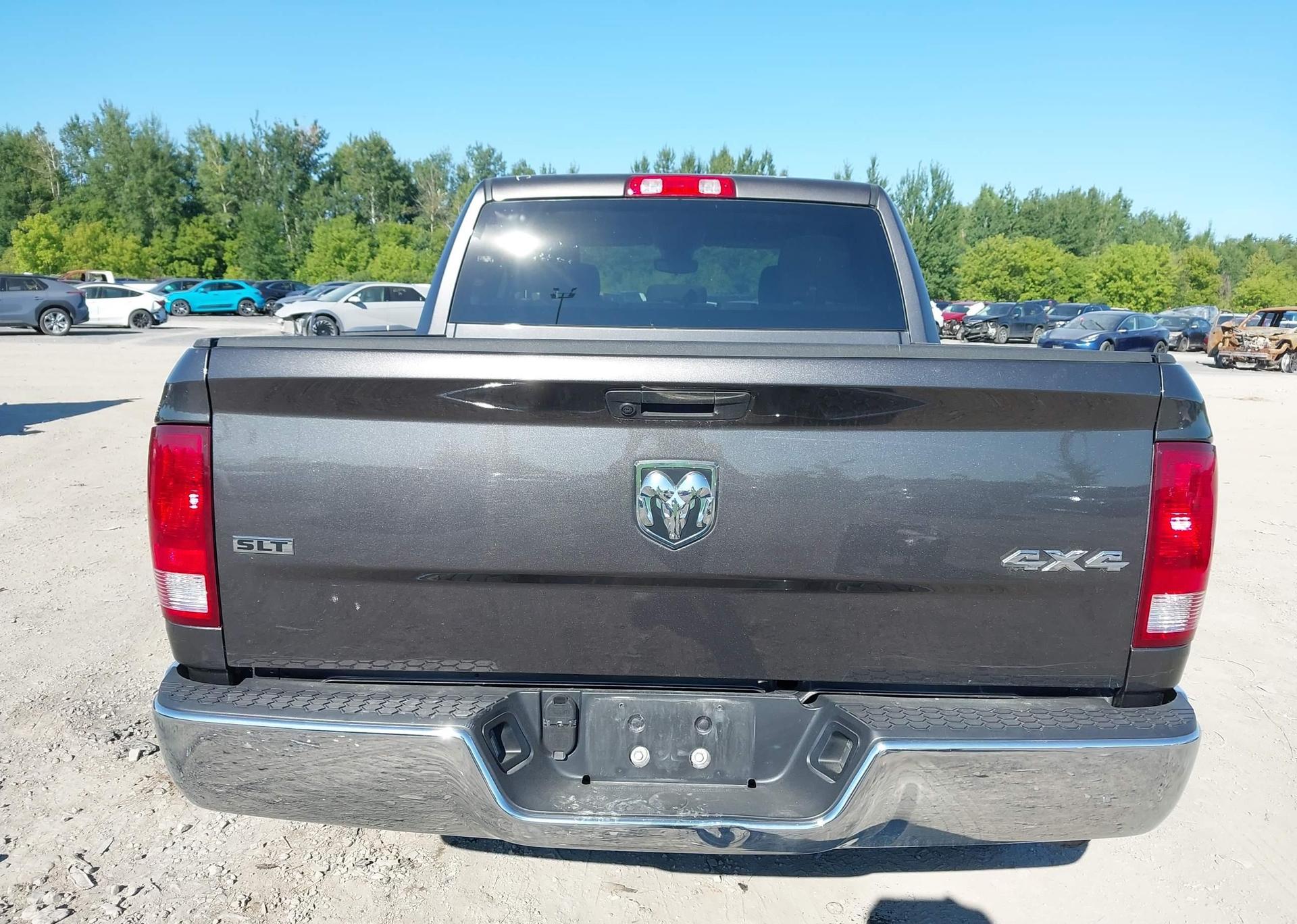 2023 RAM 1500 CLASSIC SLT