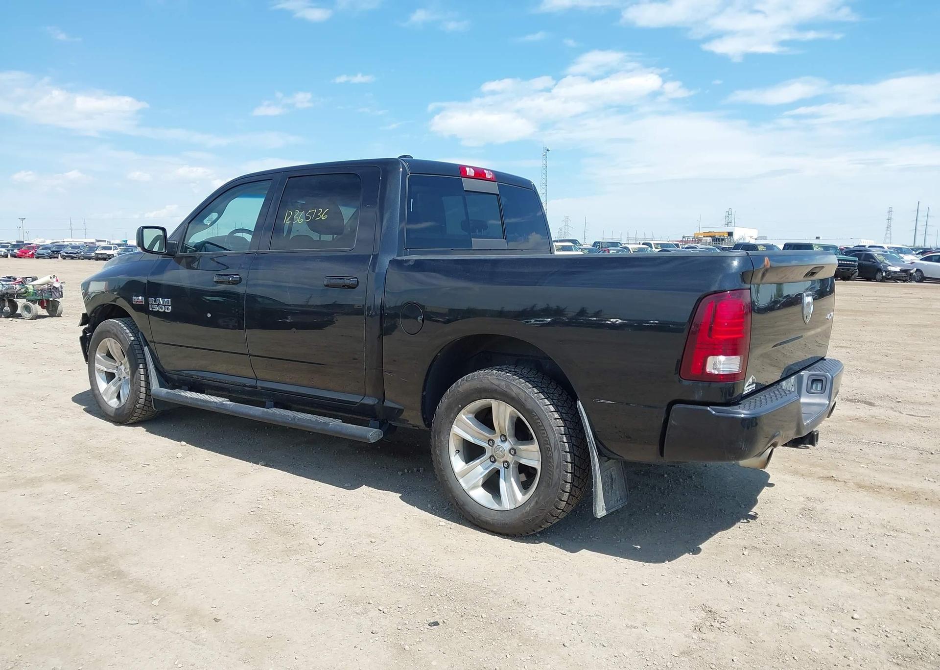 2016 RAM 1500 SPORT