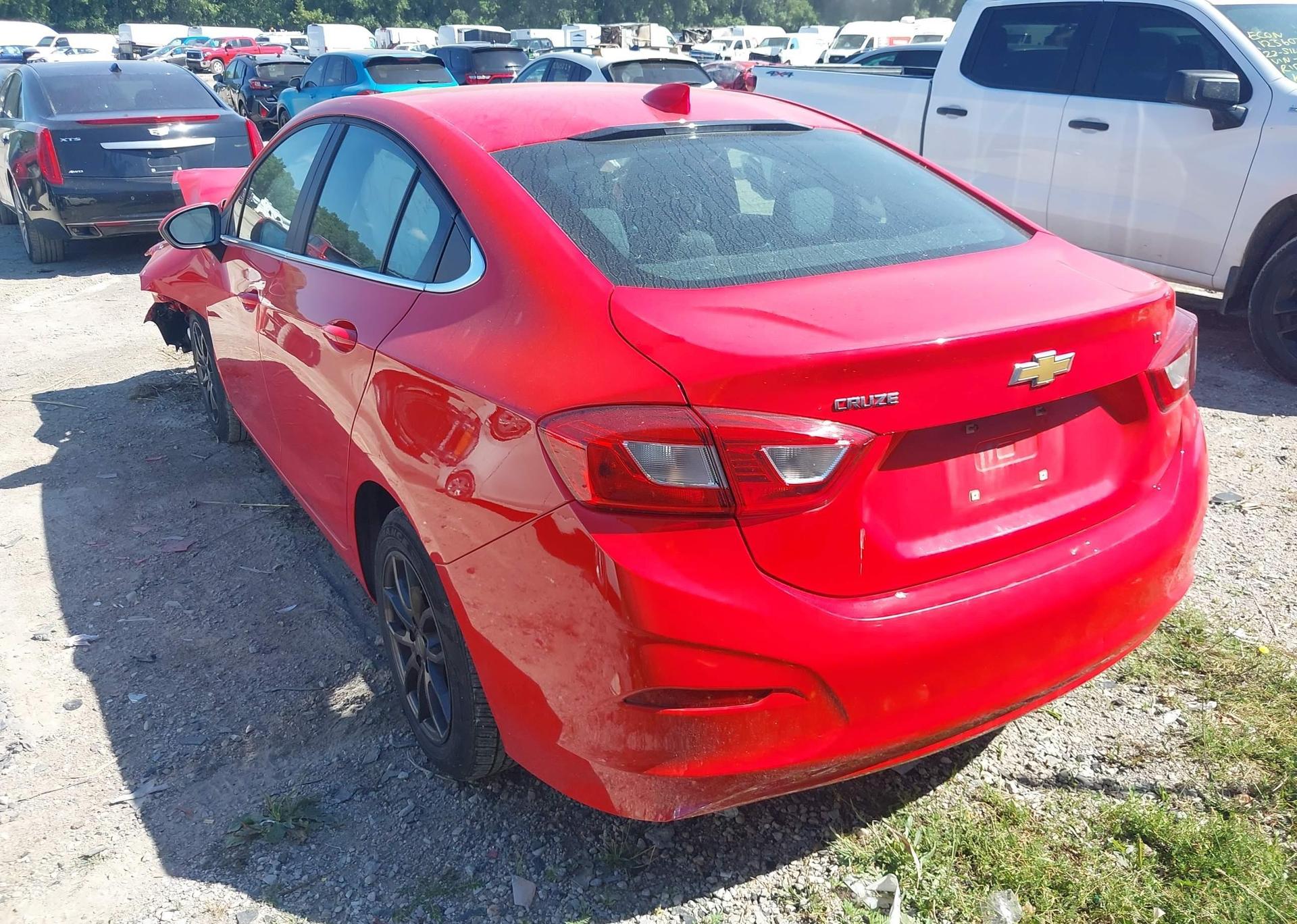 2019 CHEVROLET CRUZE LT