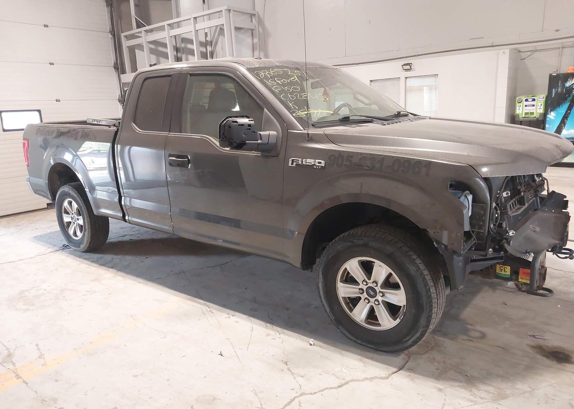 2015 FORD F-150 XLT