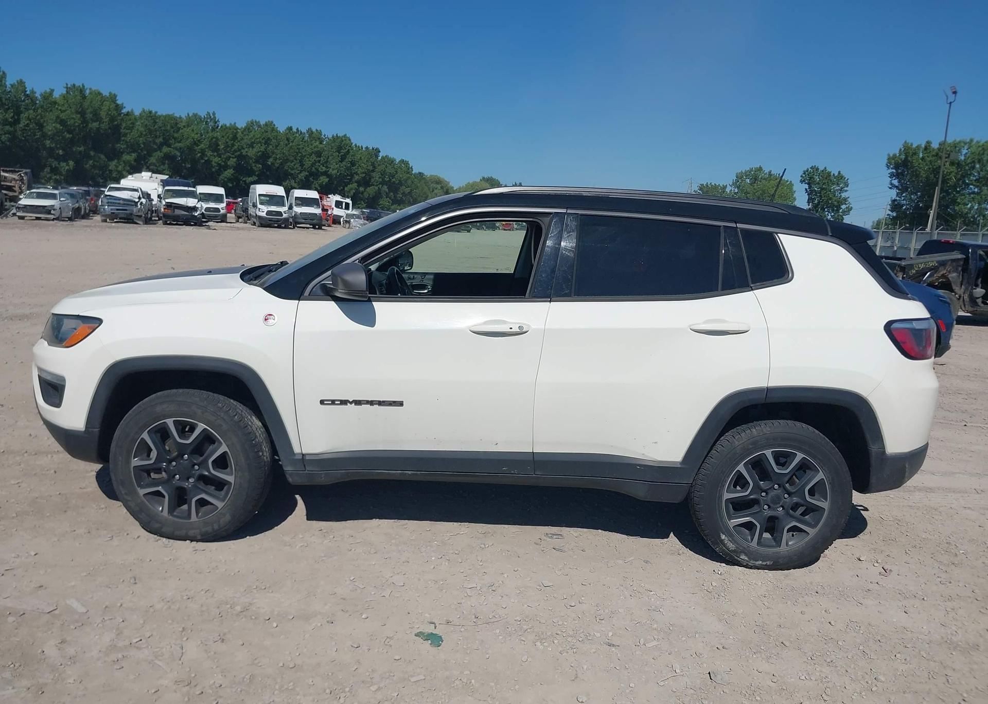 2019 JEEP COMPASS TRAILHAWK
