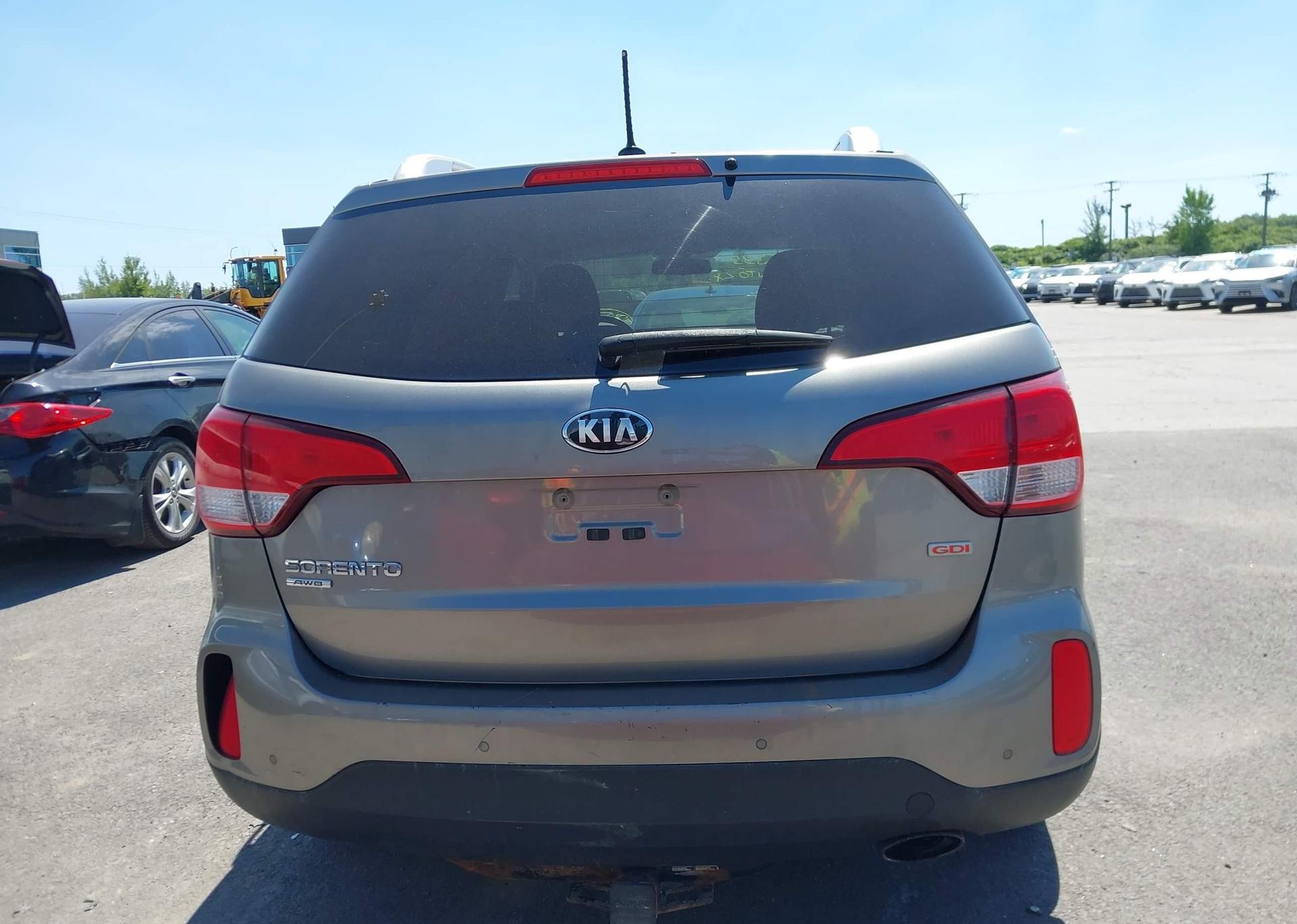 2014 MITSUBISHI RVR SE