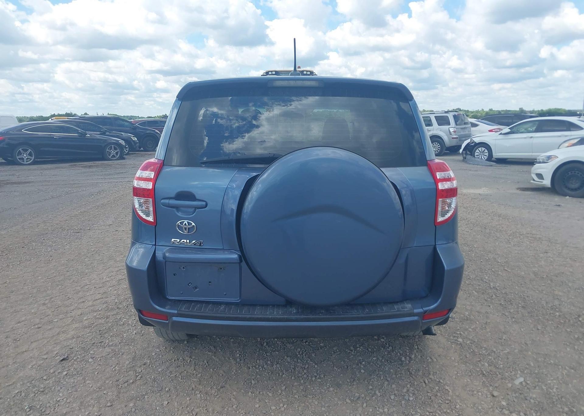 2011 TOYOTA RAV4