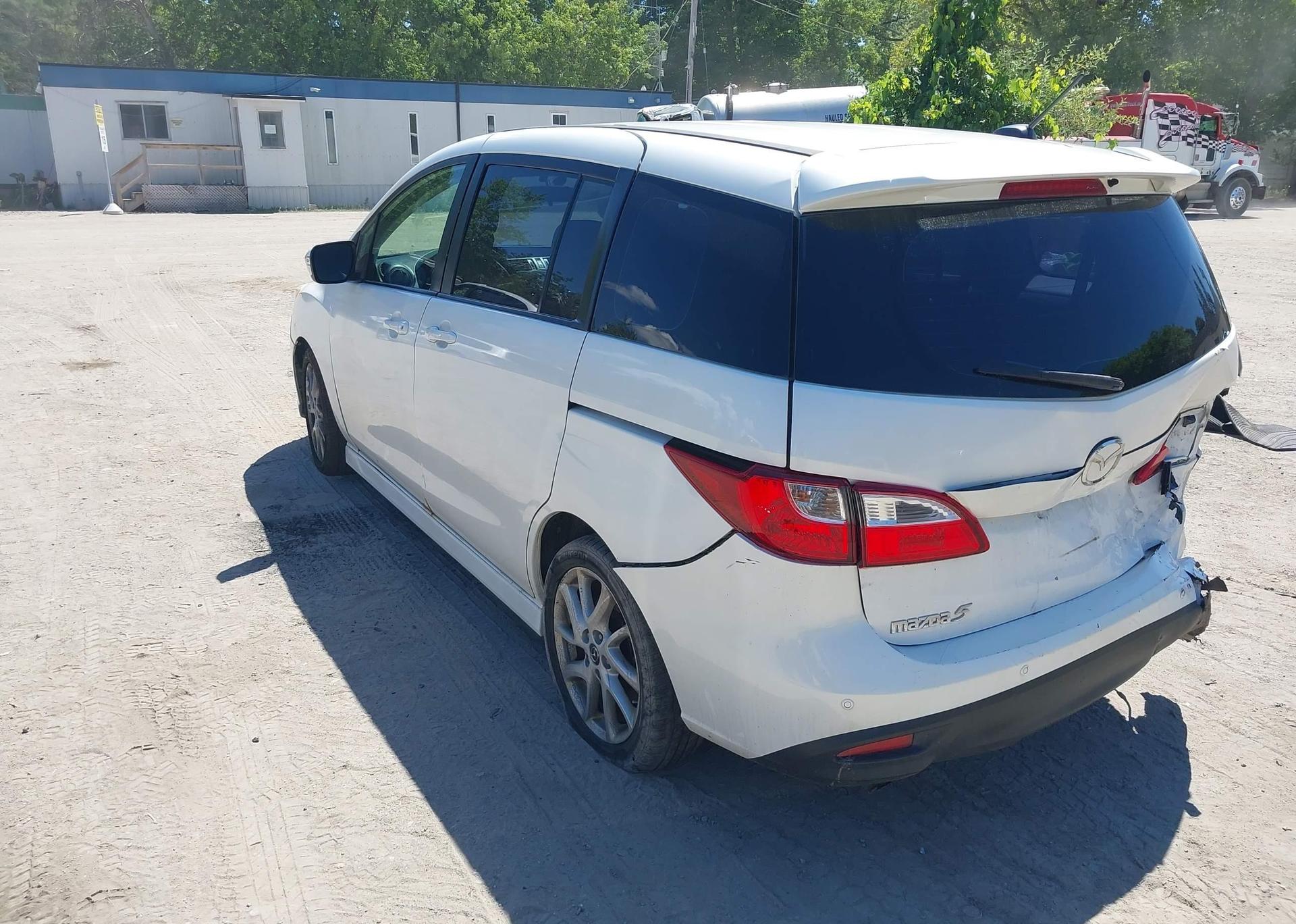 2013 MAZDA MAZDA5 GT