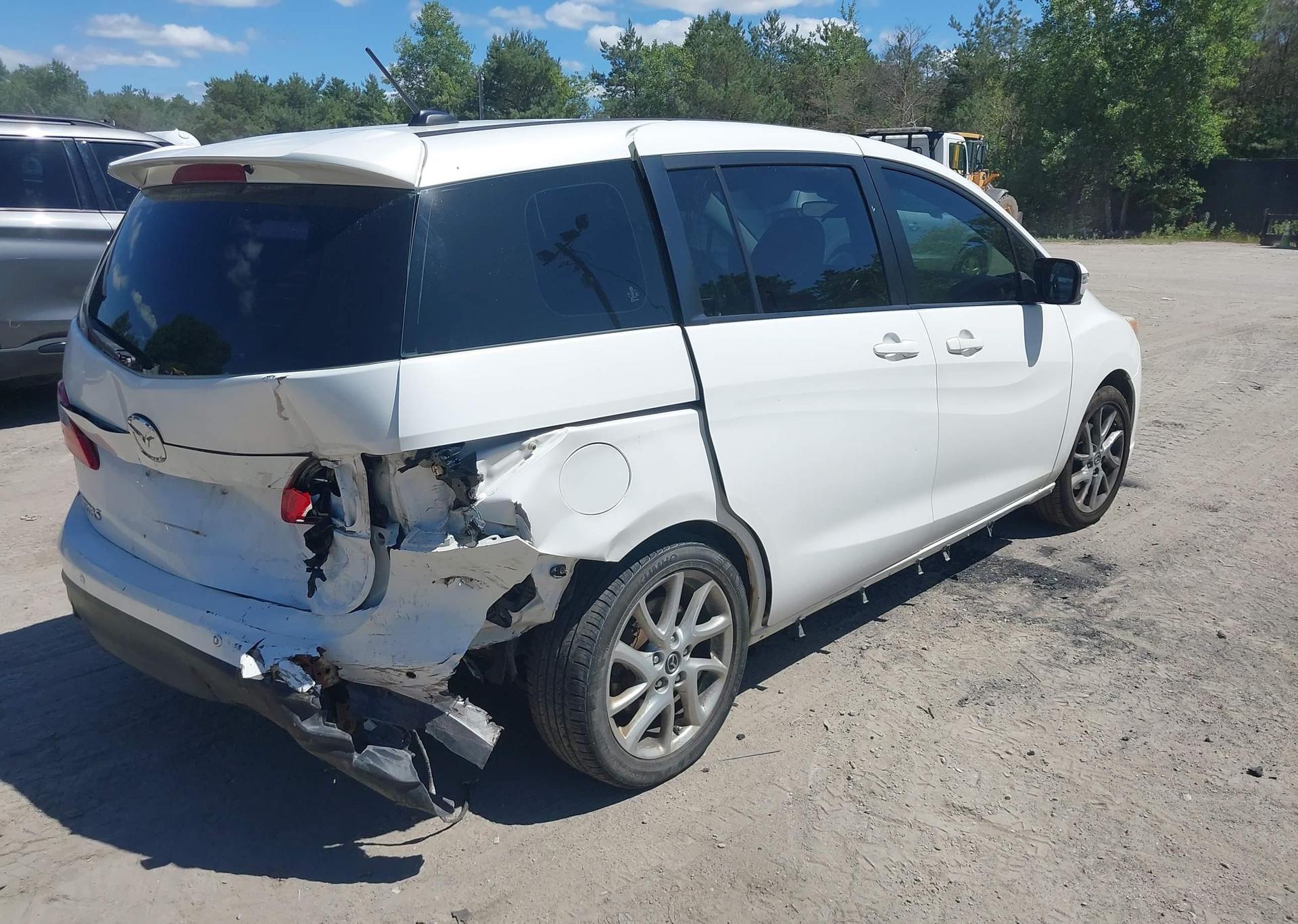 2013 MAZDA MAZDA5 GT