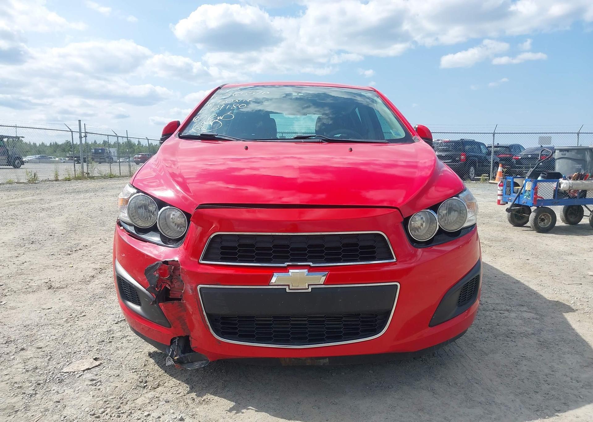 2016 CHEVROLET SONIC LT AUTO