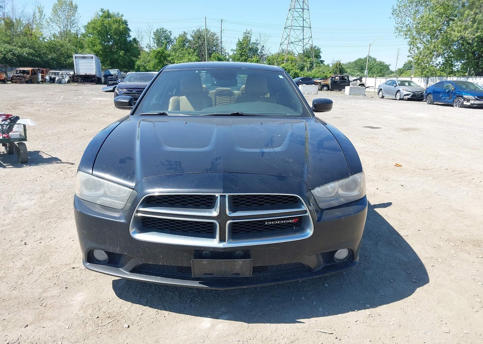 2013 DODGE CHARGER SXT