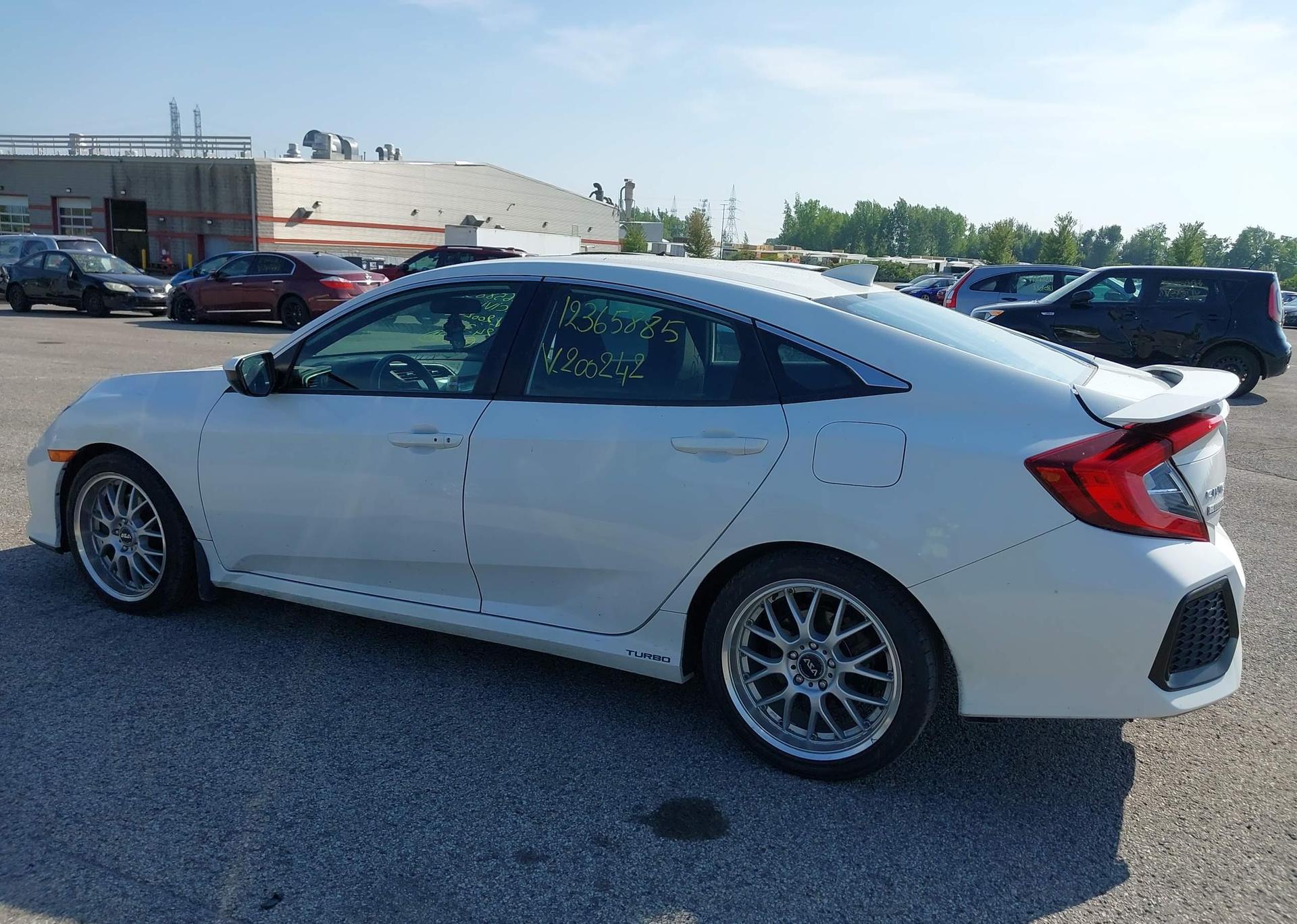 2018 HONDA CIVIC