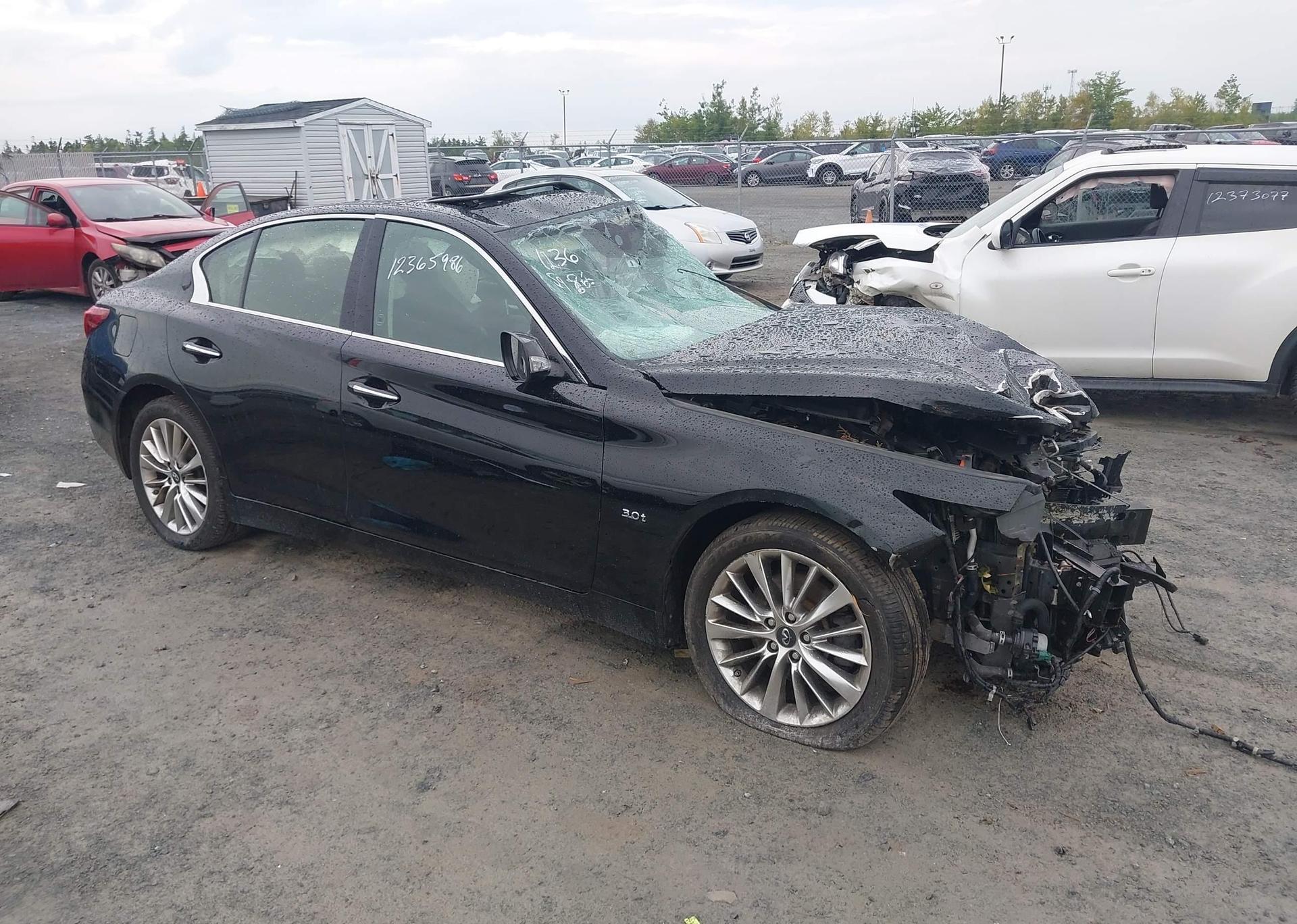 2018 INFINITI Q50 LUXE