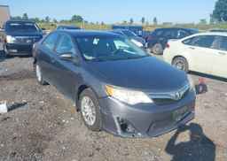 2013 TOYOTA CAMRY LE