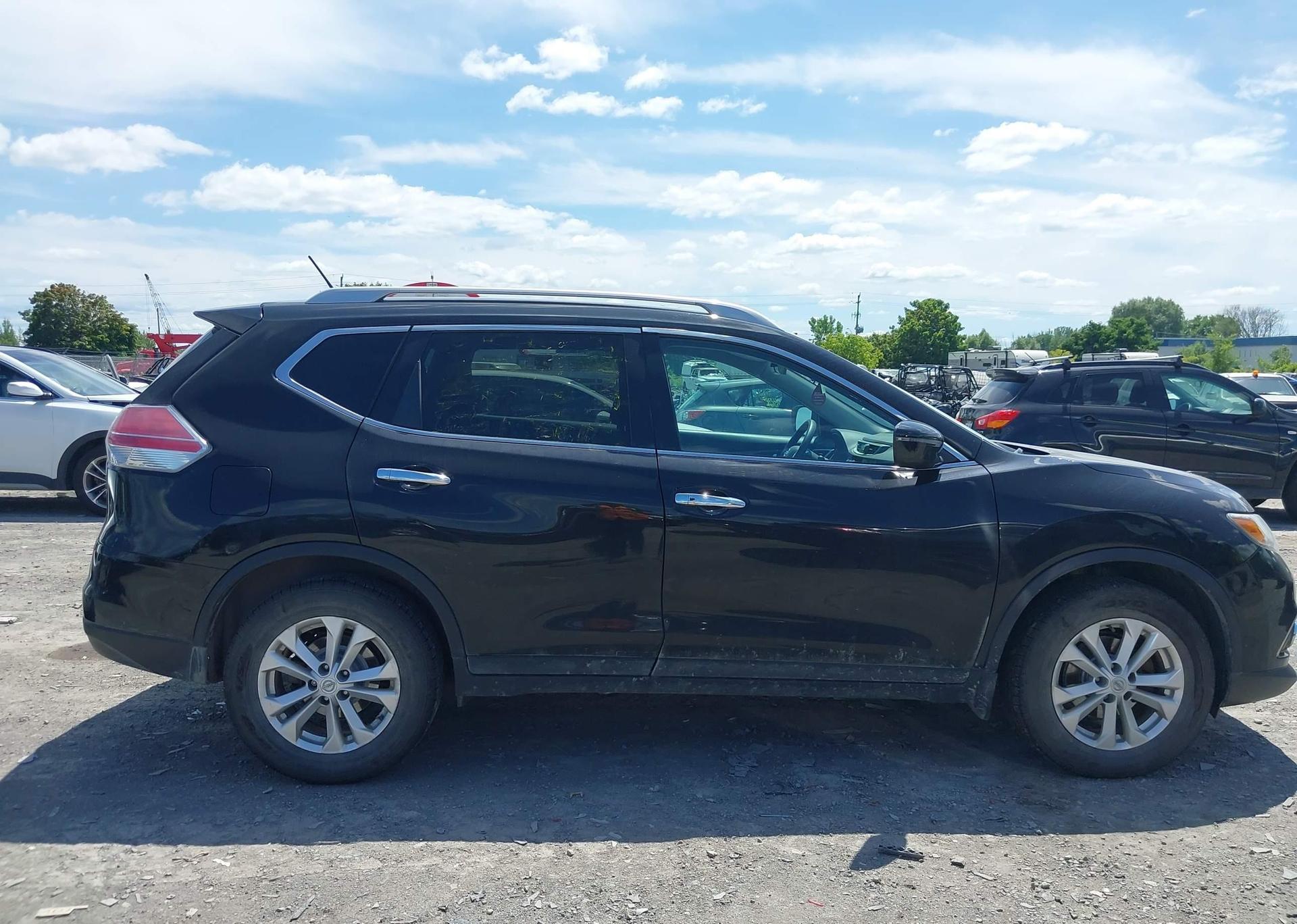 2016 NISSAN ROGUE S