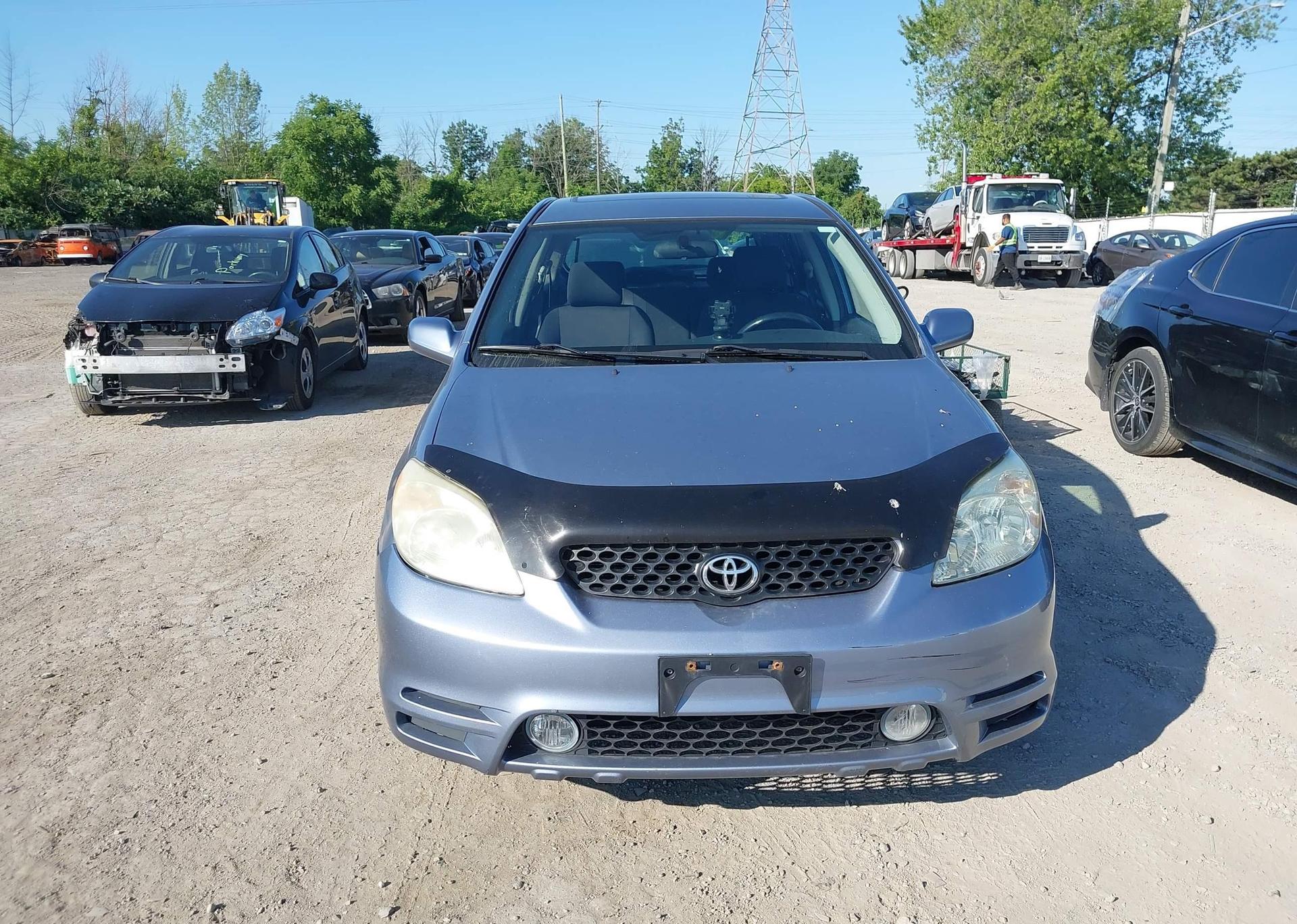 2004 TOYOTA COROLLA MATRIX XR