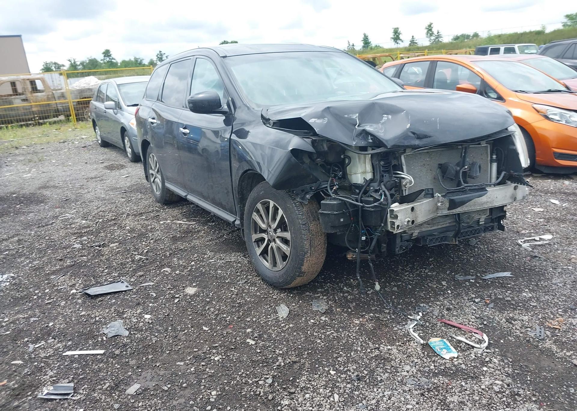 2015 NISSAN PATHFINDER S
