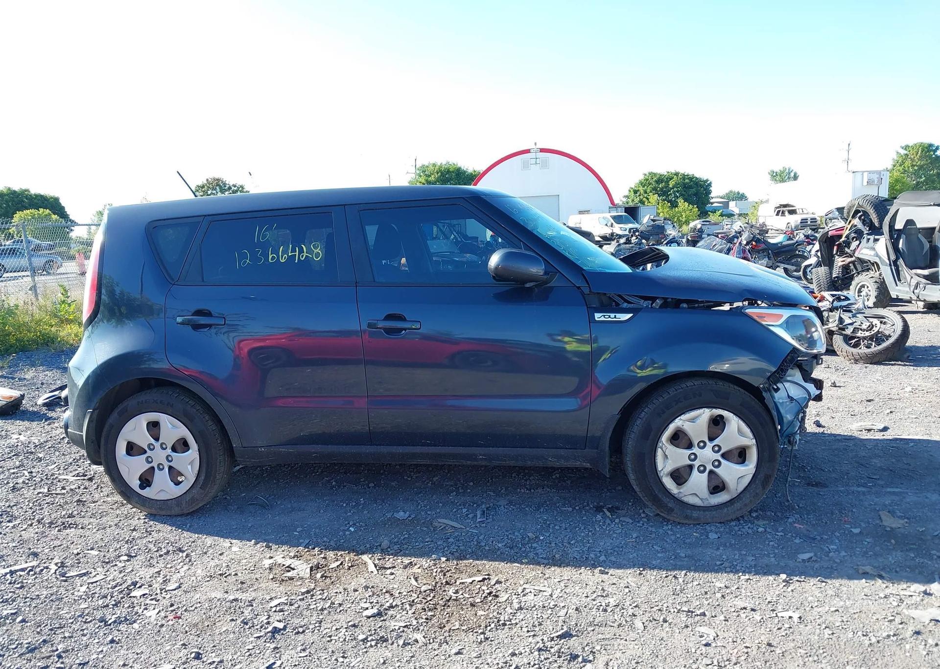 2016 KIA SOUL LX