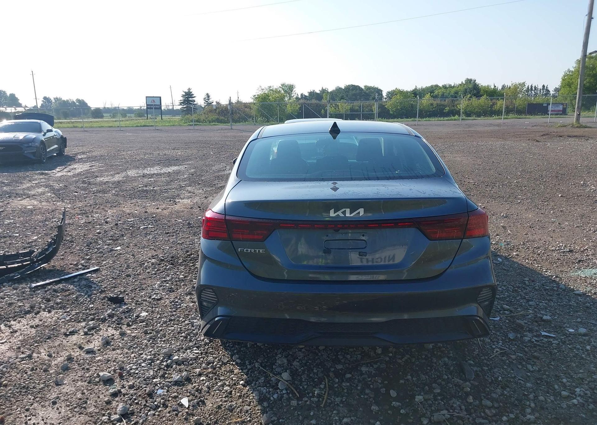 2022 KIA FORTE EX