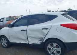 2013 HYUNDAI TUCSON
