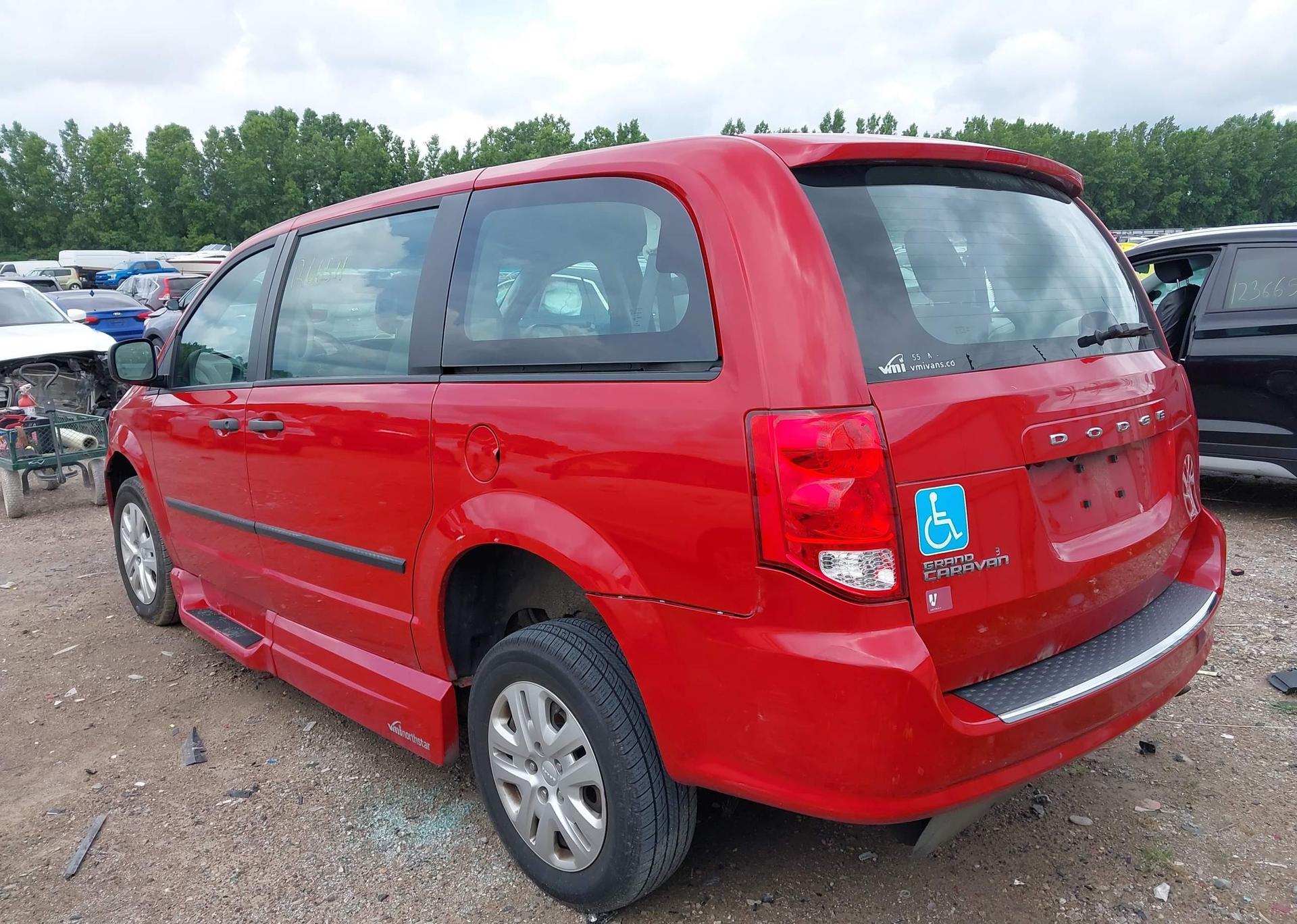 2016 DODGE GRAND CARAVAN SE