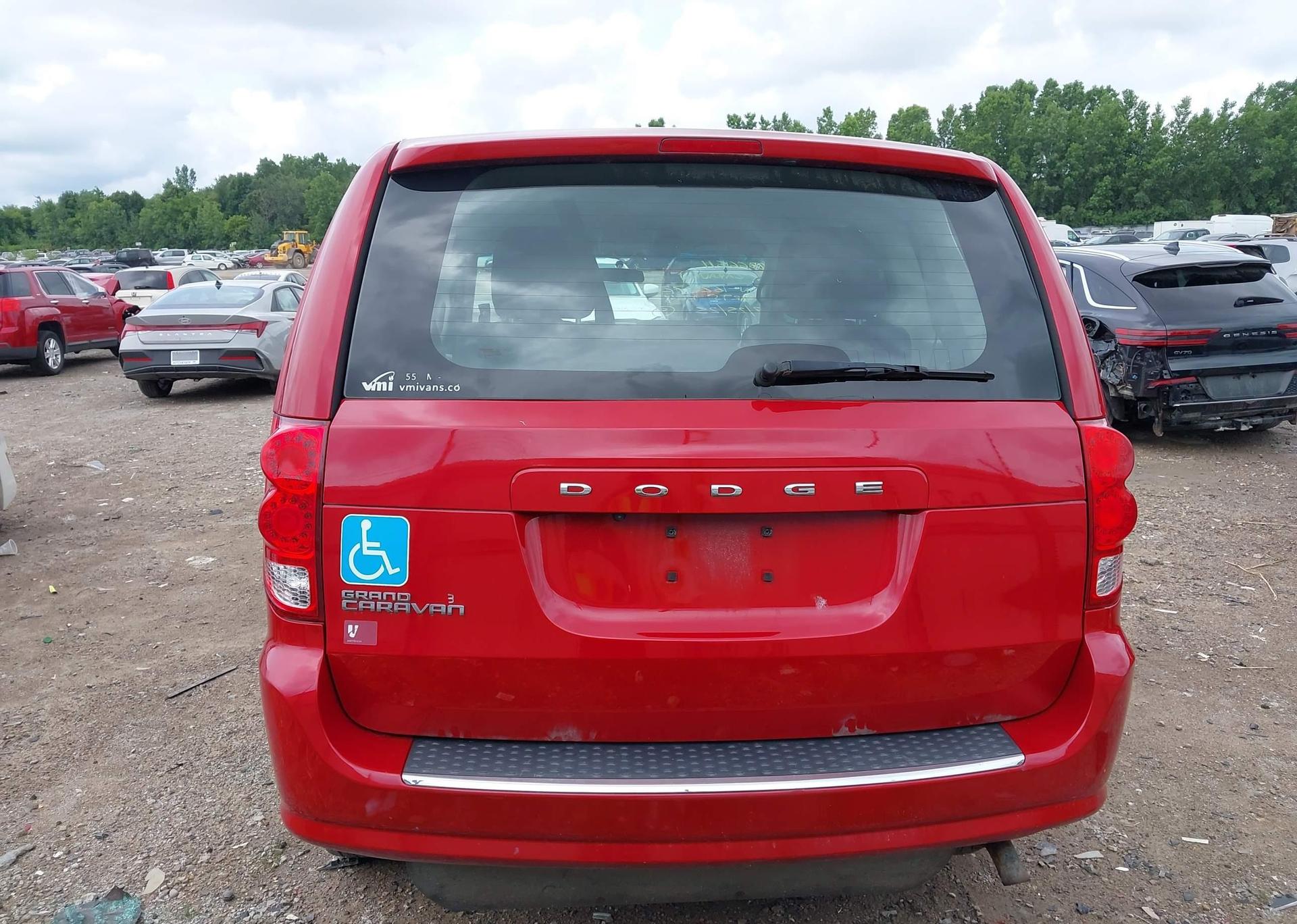 2016 DODGE GRAND CARAVAN SE