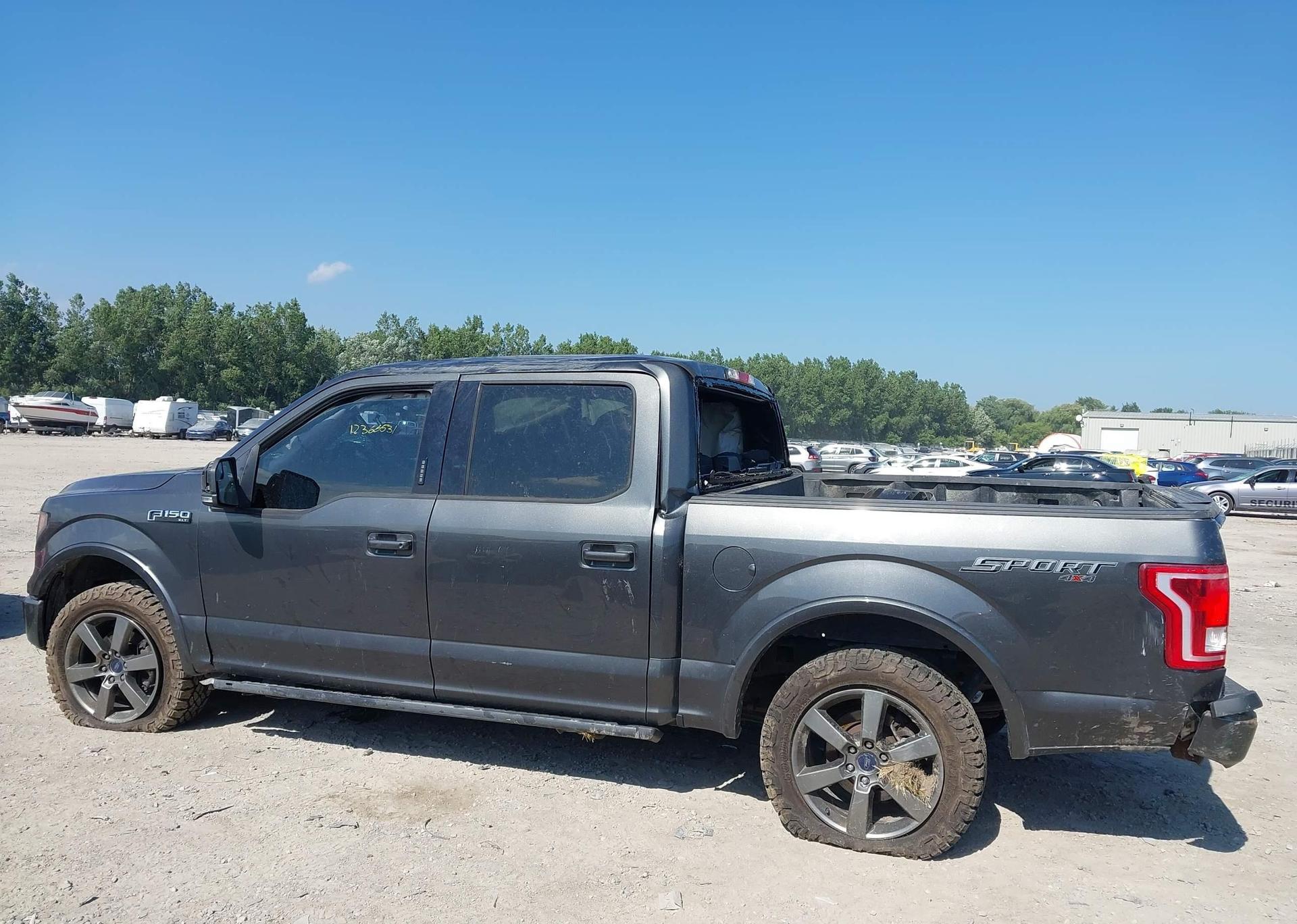 2016 FORD F-150 XLT