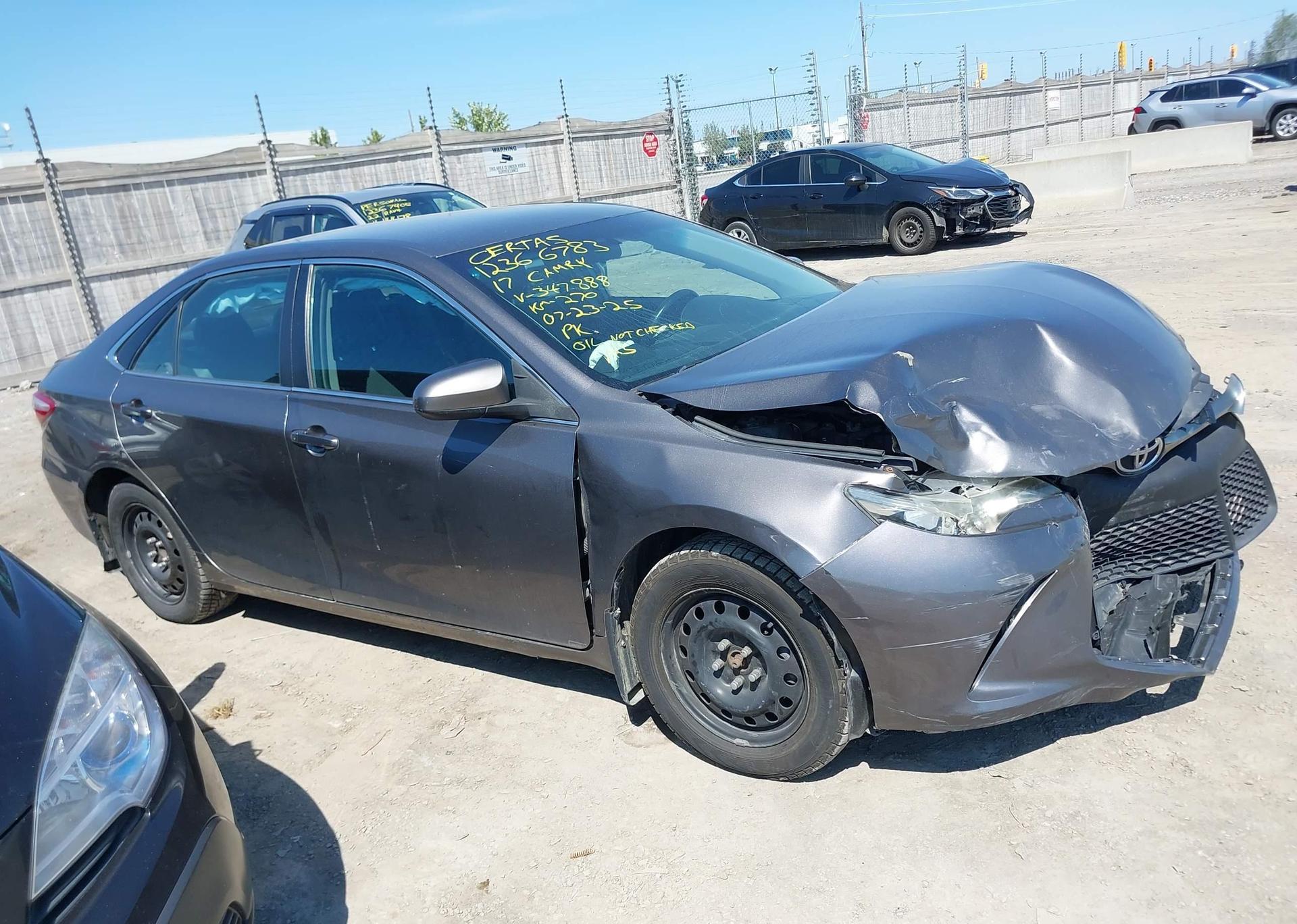 2017 TOYOTA CAMRY LE