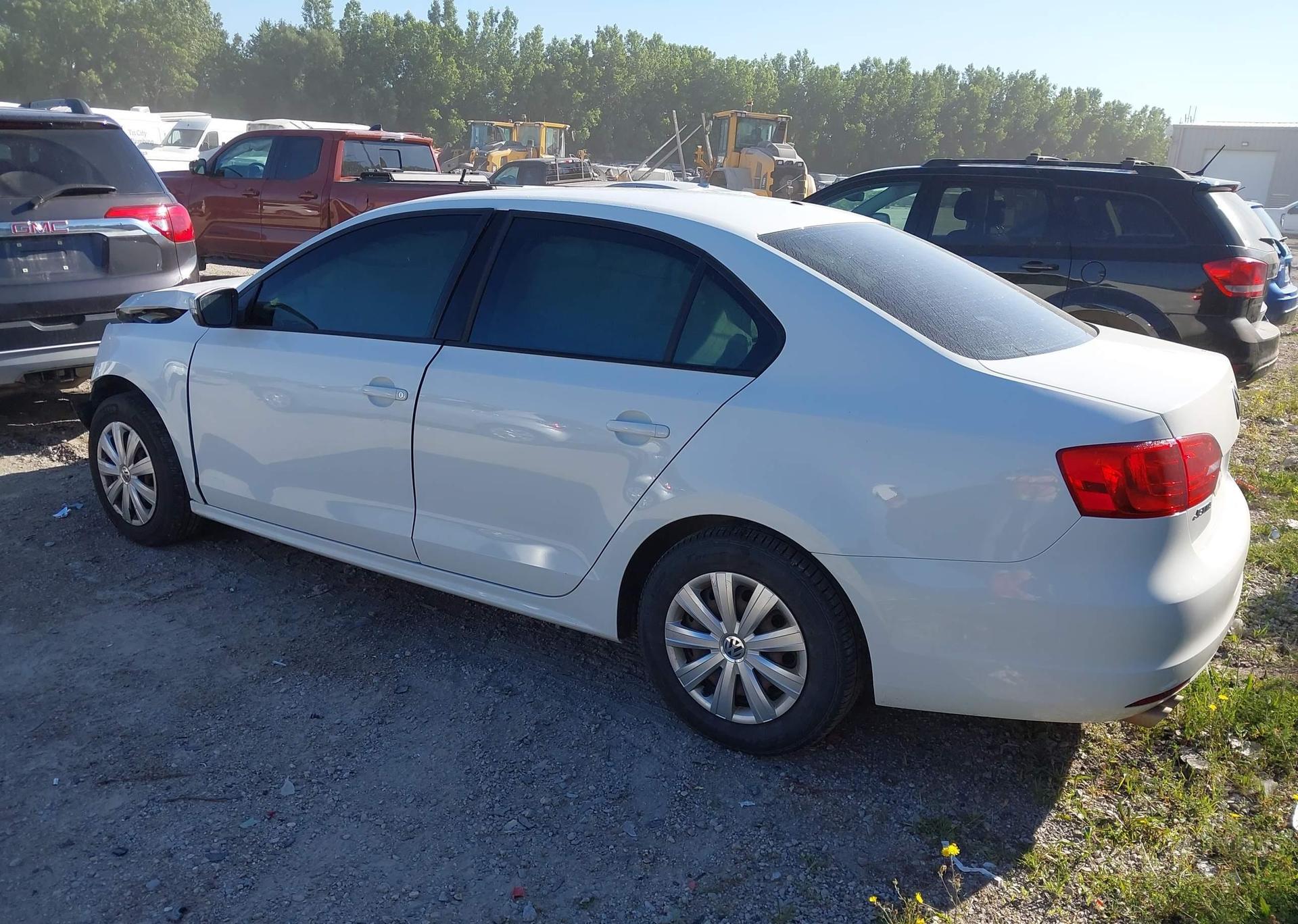 2014 VOLKSWAGEN JETTA 2.0L TRENDLINE+