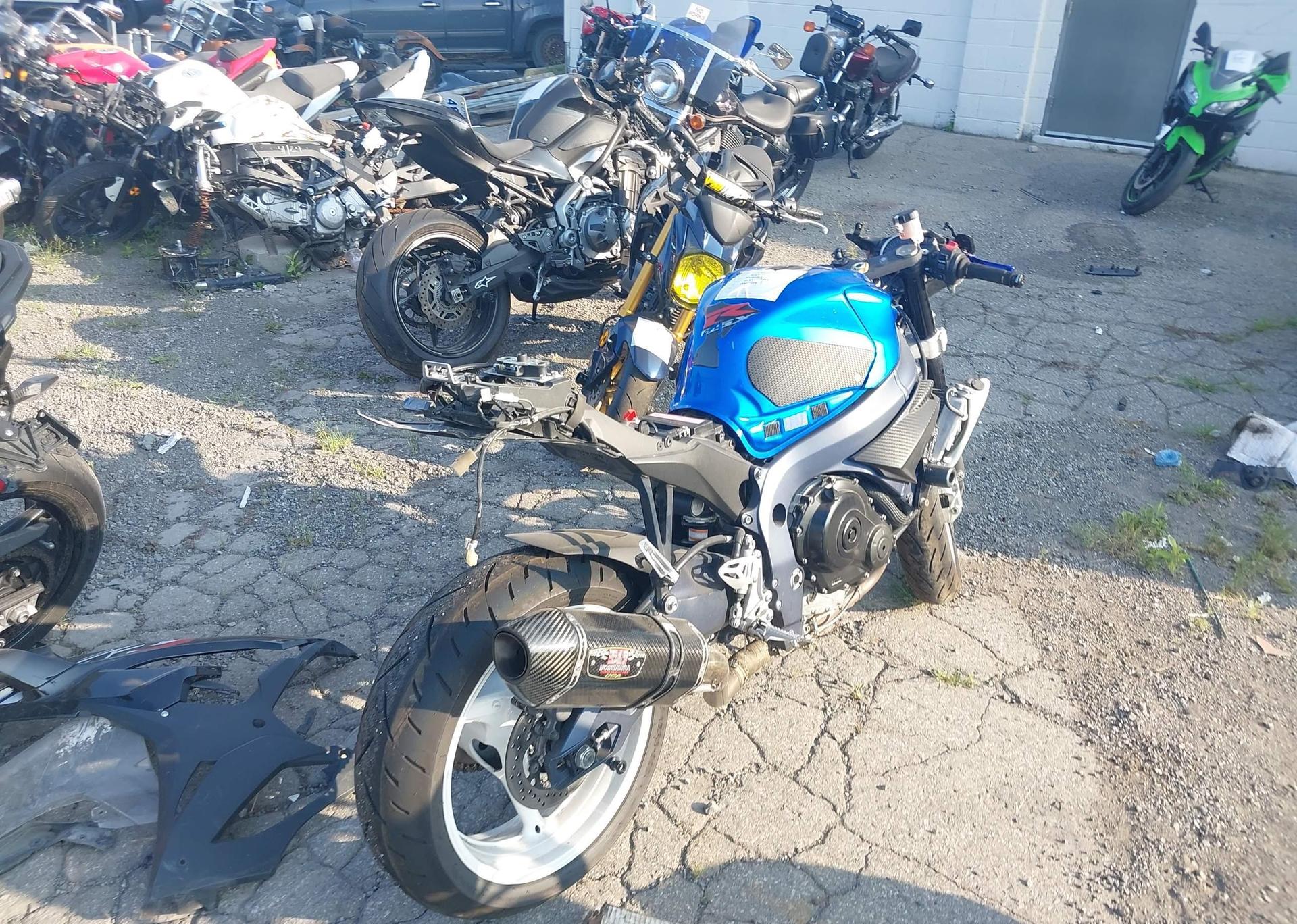 2011 SUZUKI GSX-R600