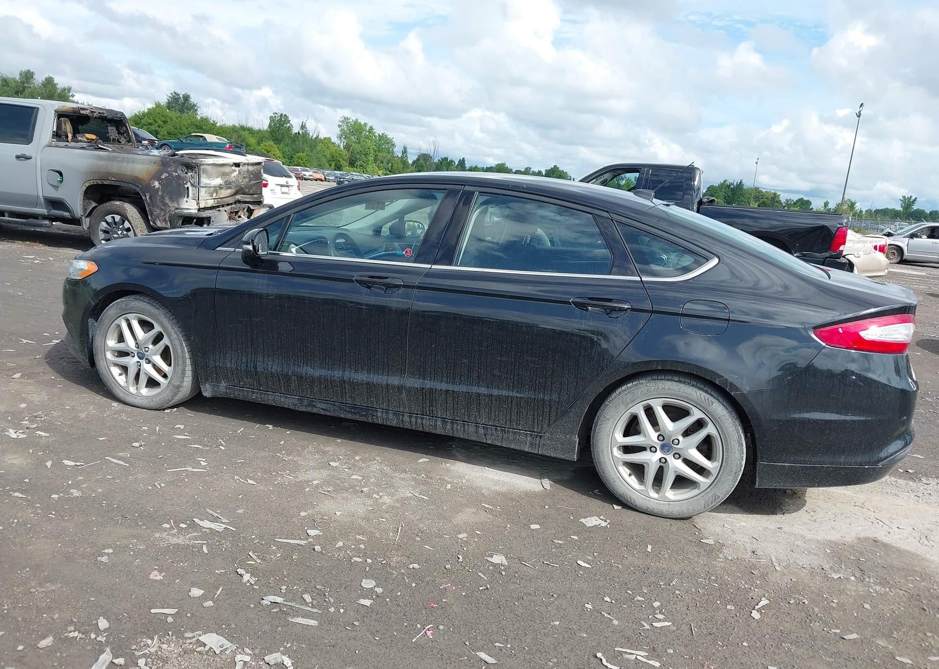 2015 FORD FUSION SE