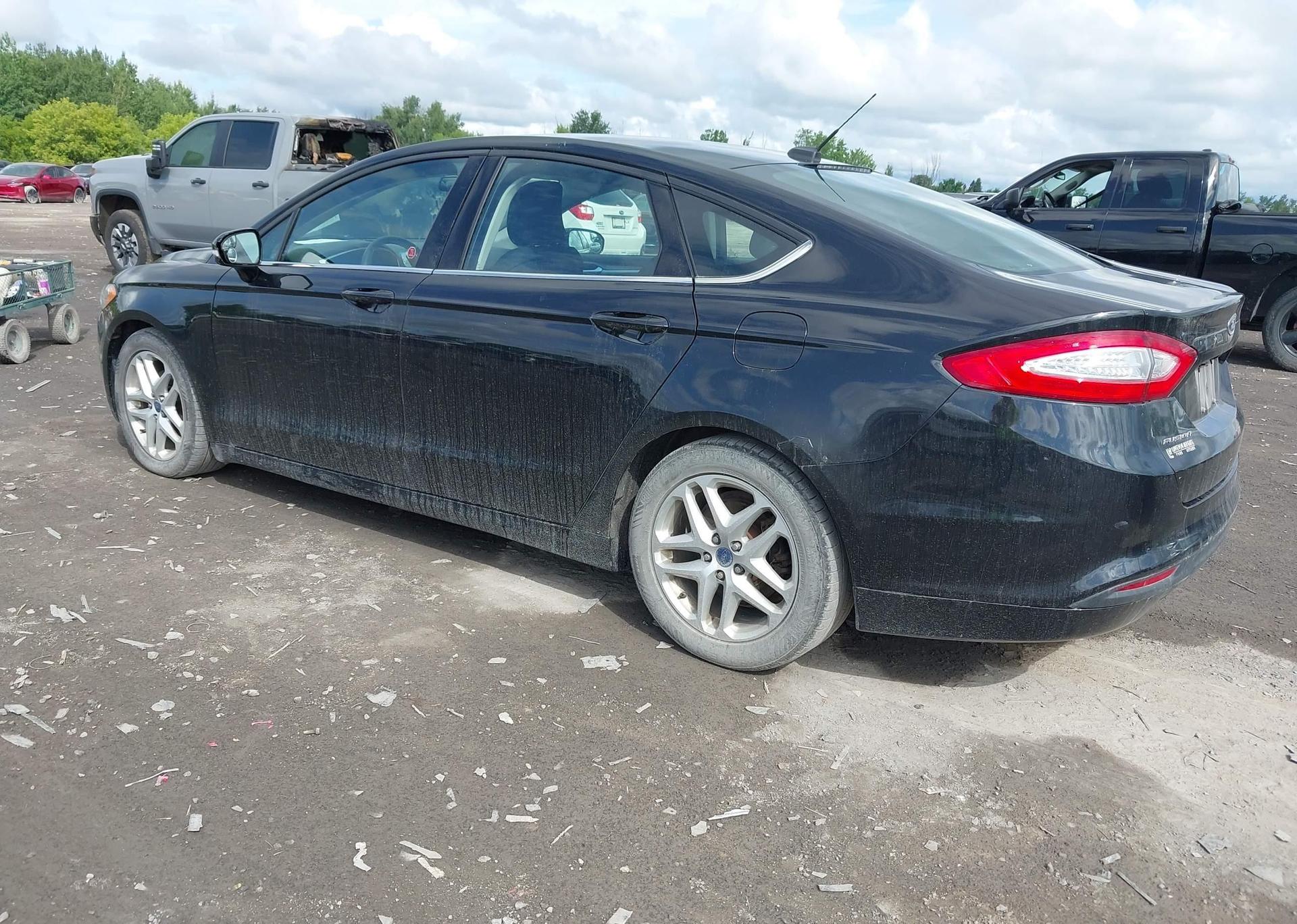 2015 FORD FUSION SE