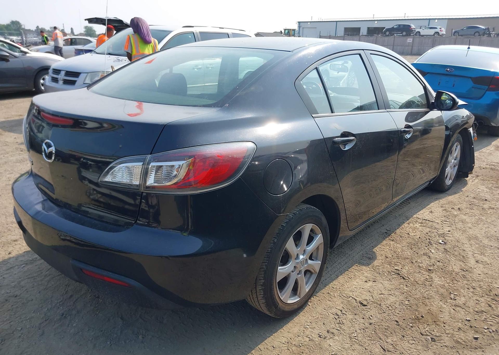 2011 MAZDA MAZDA3 GX