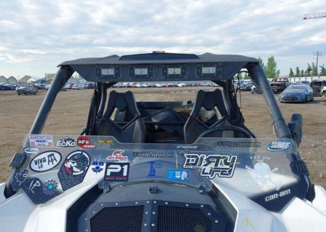 2017 CAN-AM MAVERICK XC 1000R