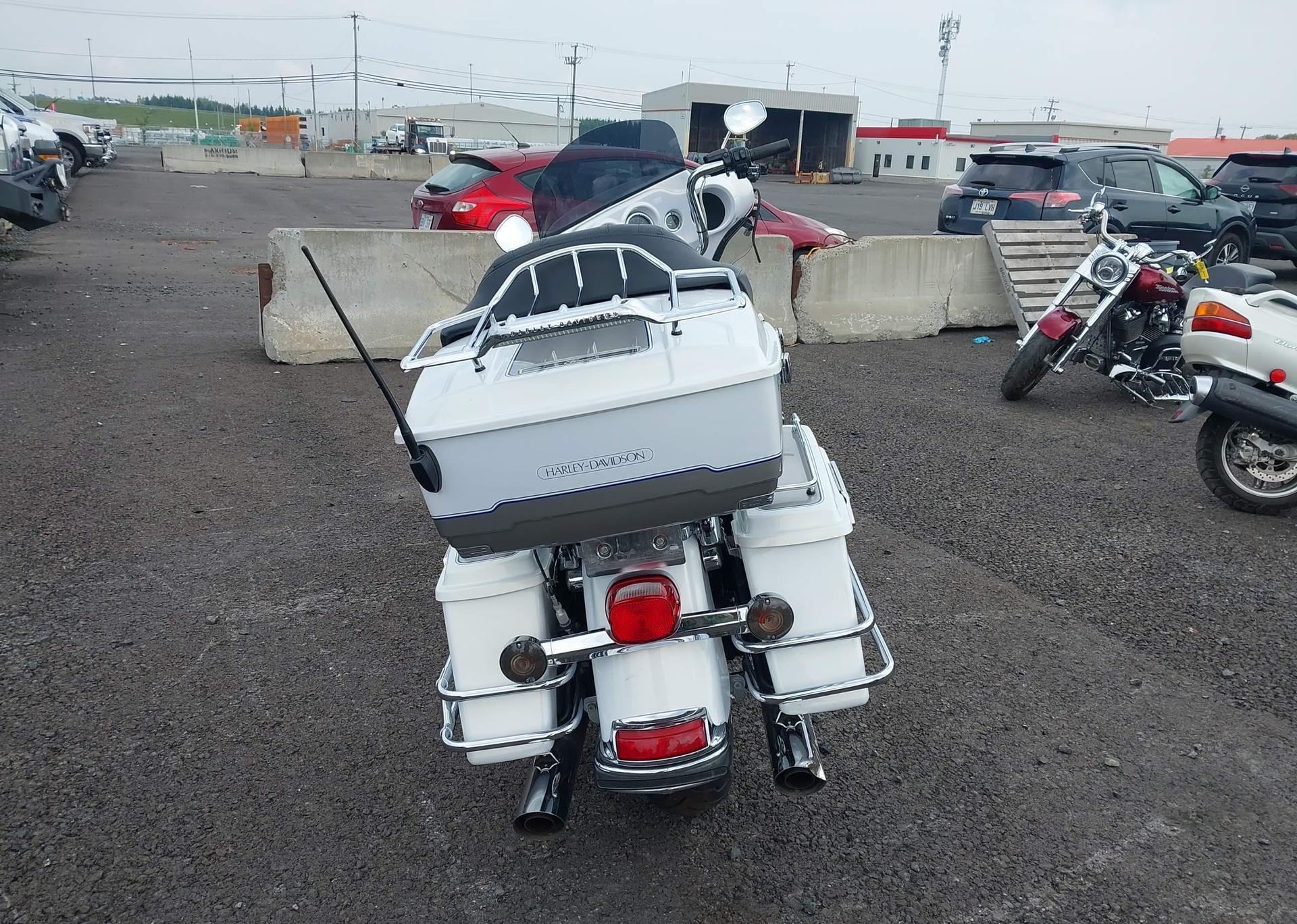 2009 HARLEY-DAVIDSON FLHTC