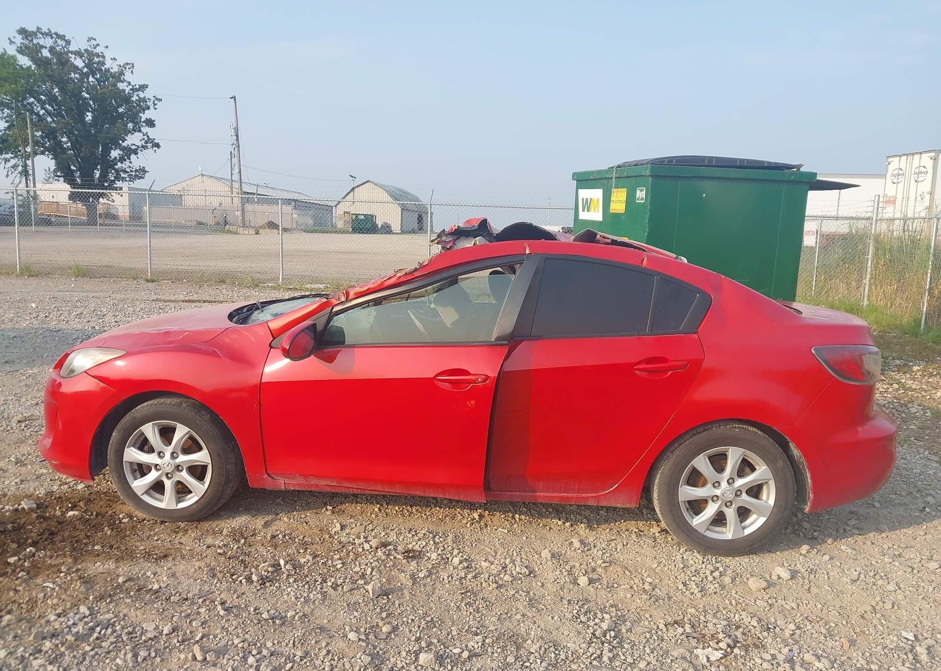 2013 MAZDA 3 I