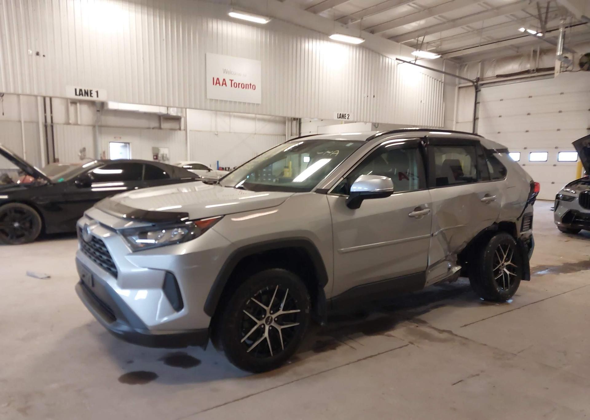 2022 TOYOTA RAV4 HYBRID LE