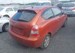 2010 HYUNDAI ACCENT SE