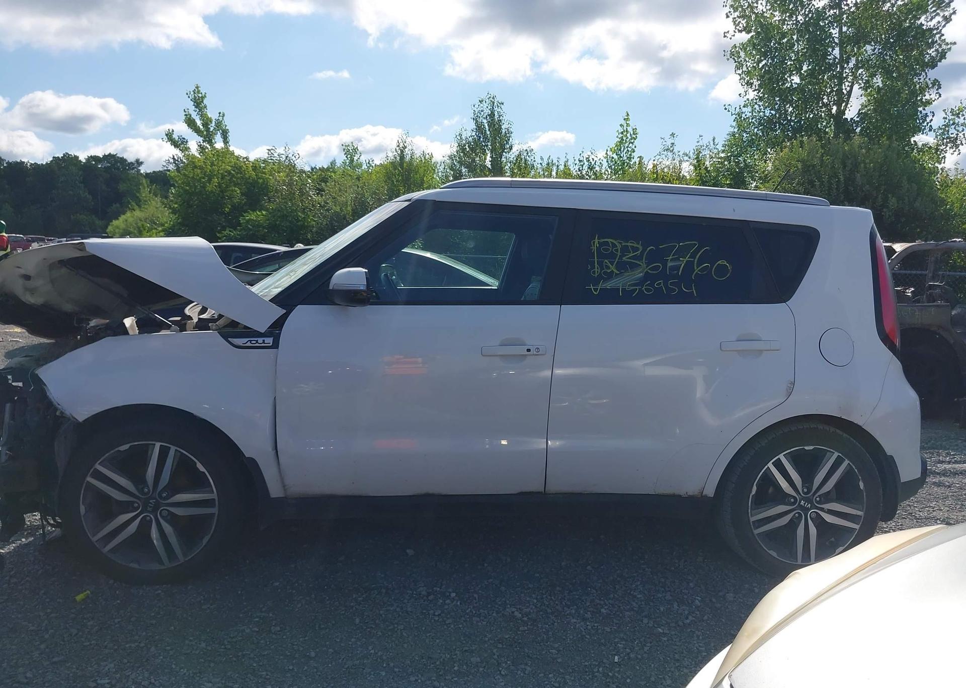 2015 KIA SOUL