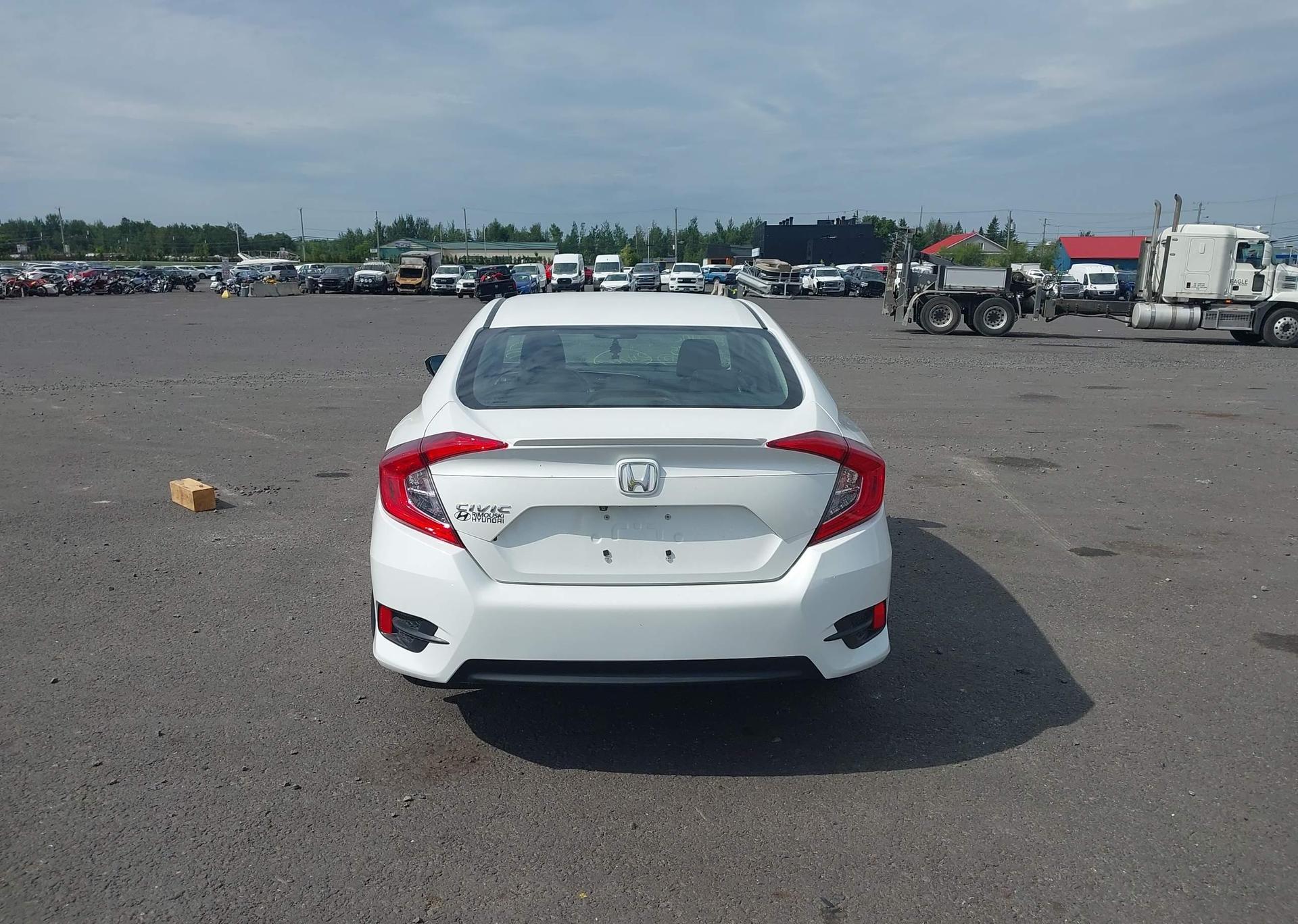 2018 HONDA CIVIC EX