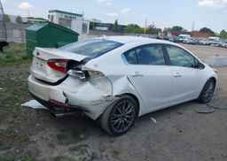 2016 KIA FORTE 2.0L EX