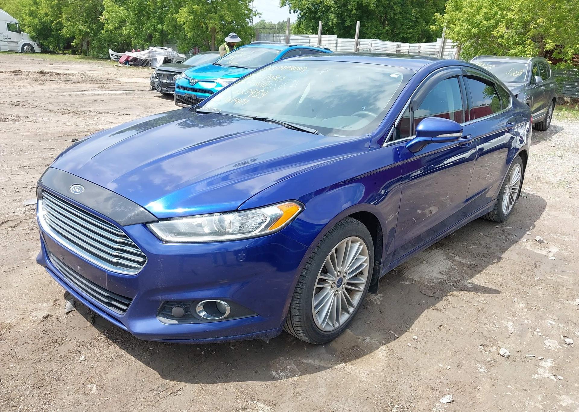 2013 FORD FUSION SE