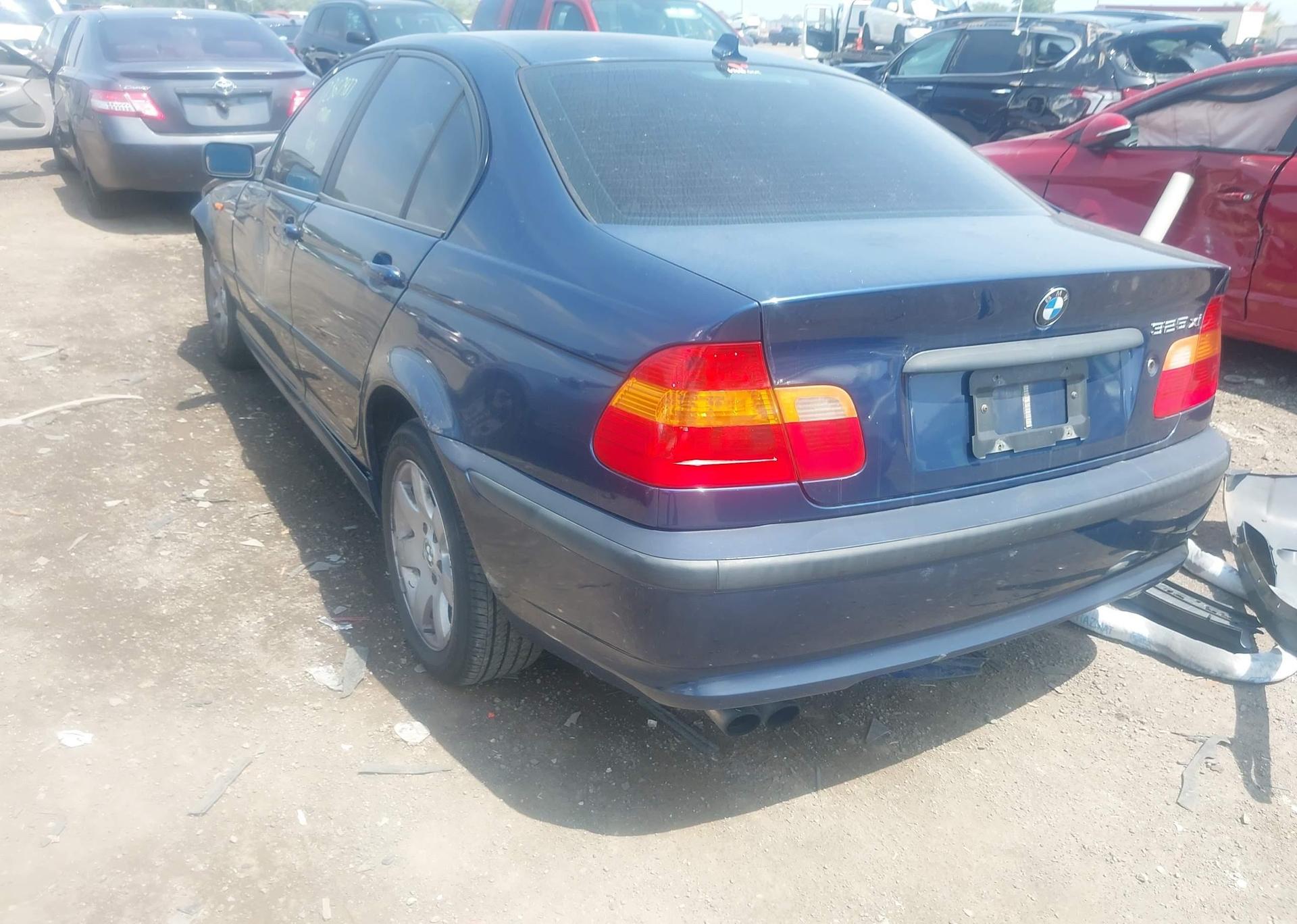 2004 BMW 325XI