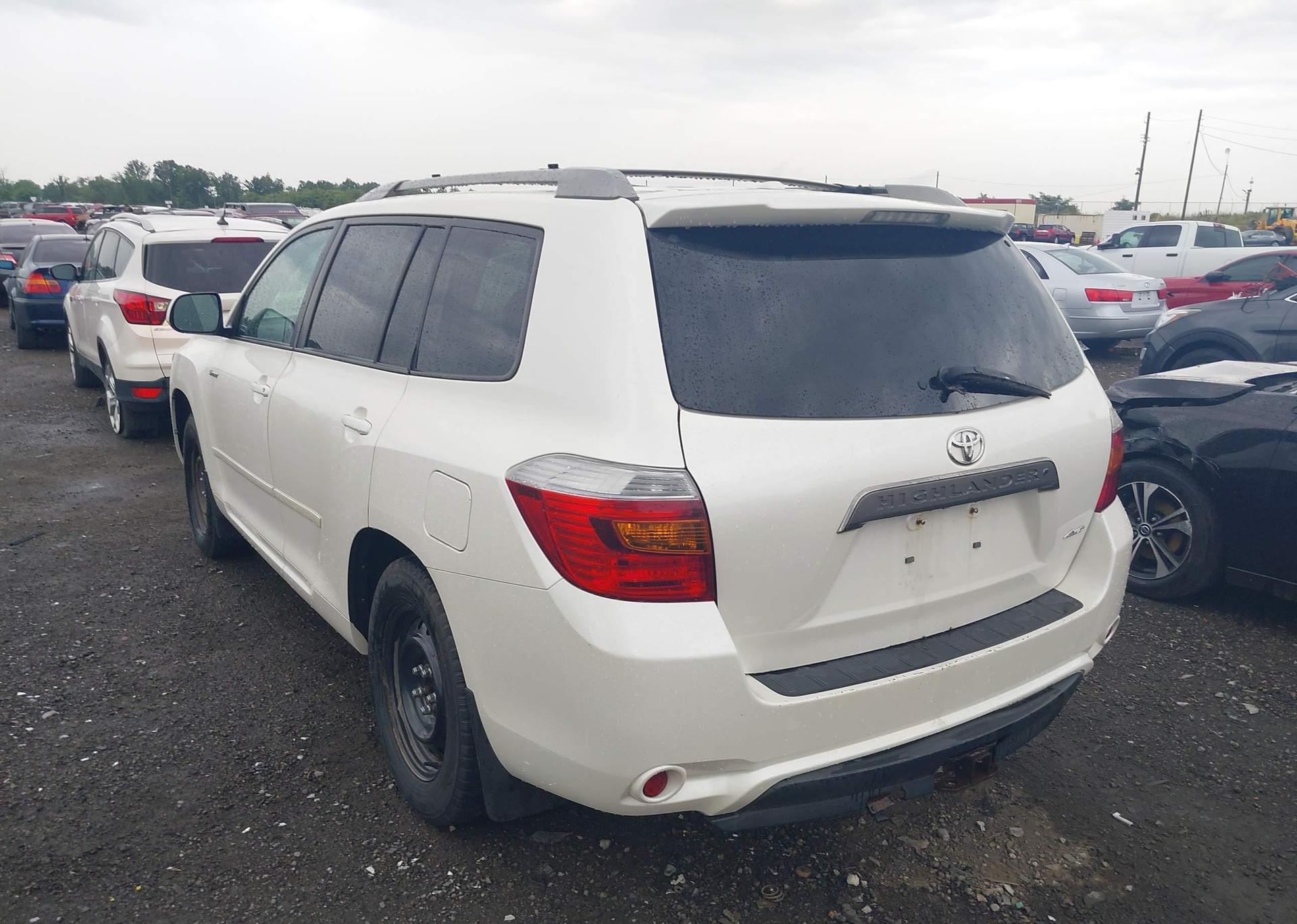 2010 TOYOTA HIGHLANDER
