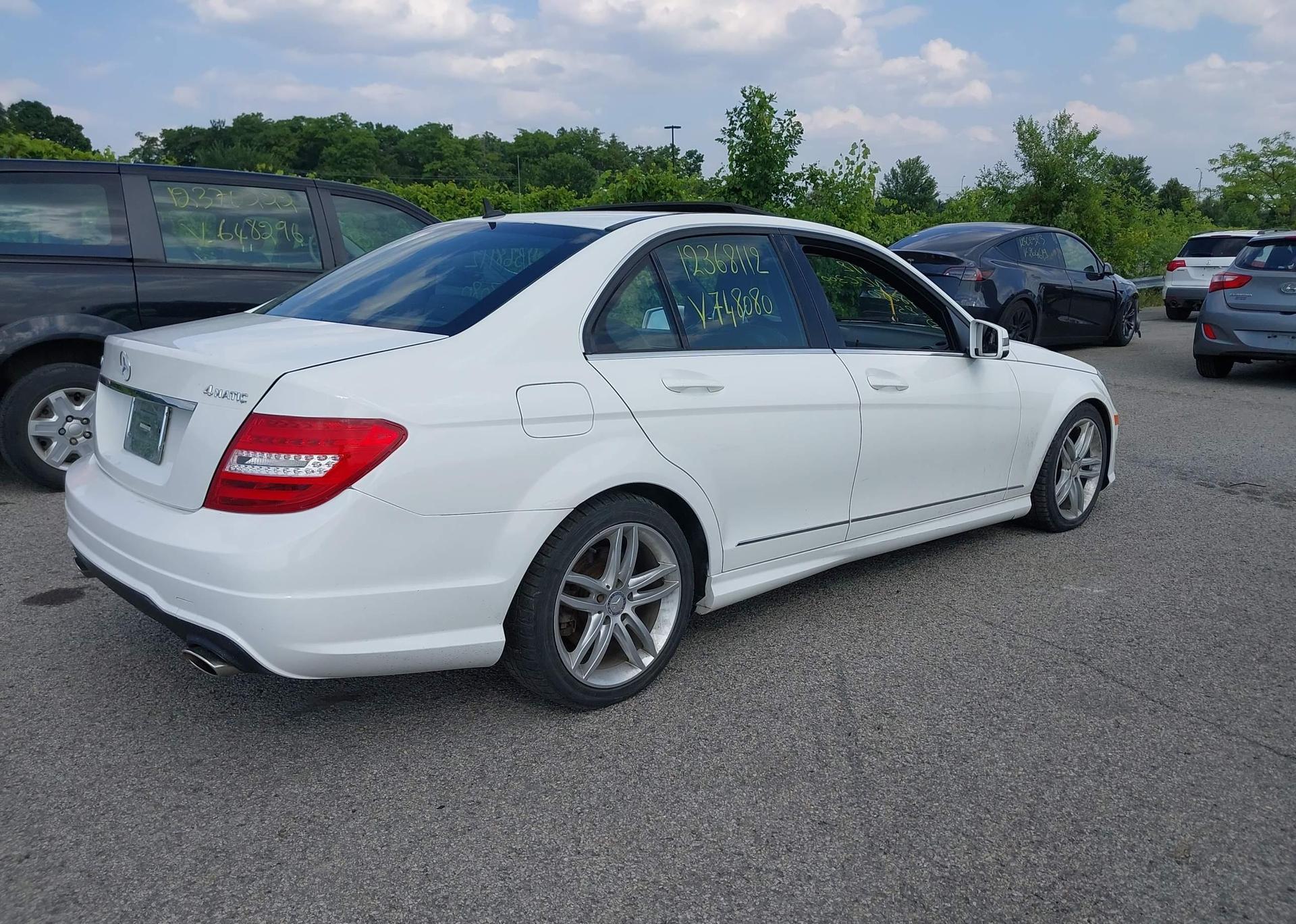 2013 MERCEDES-BENZ C 300 4MATIC